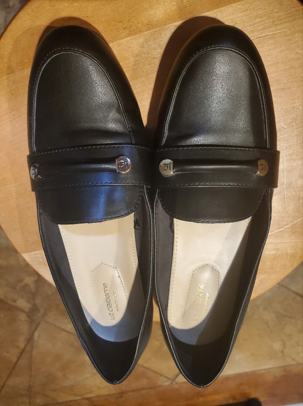 Liz Claiborne Black Leather Slip-On Loafers for Women